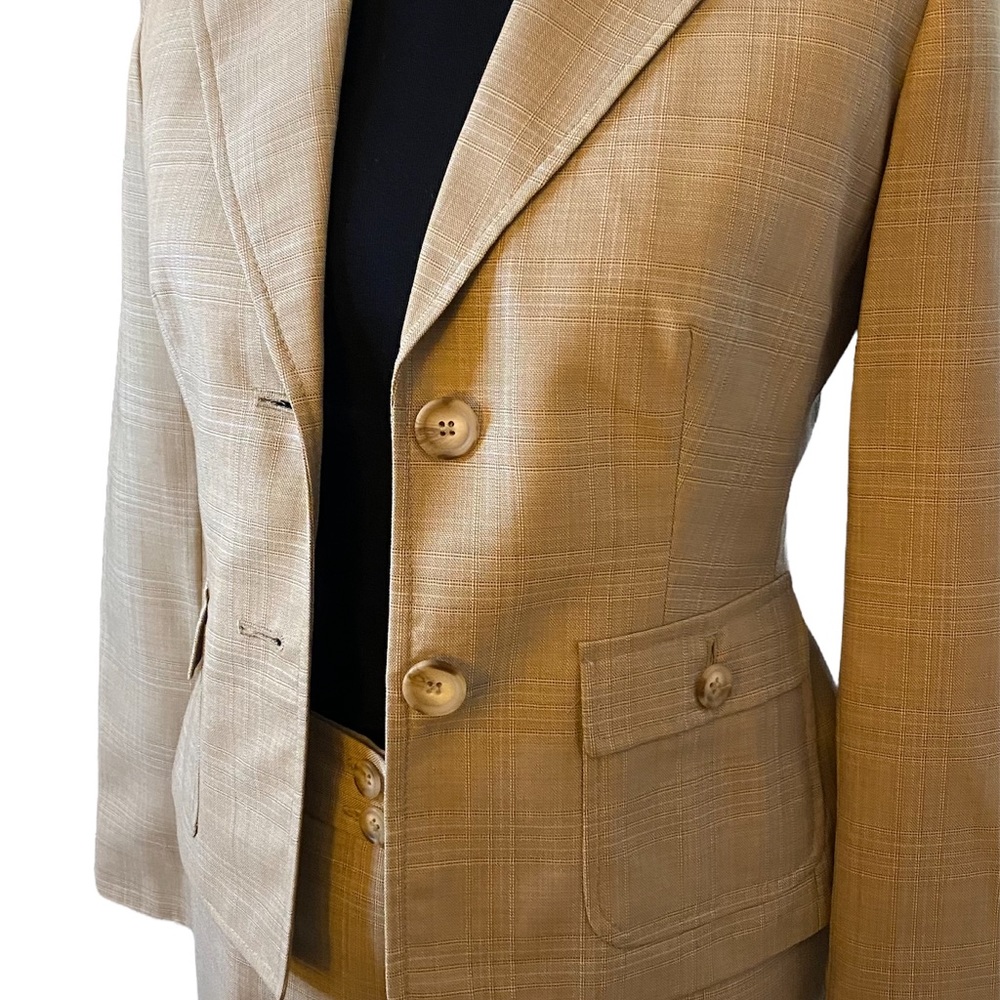 Ann Taylor Loft Blazer Size 2P.